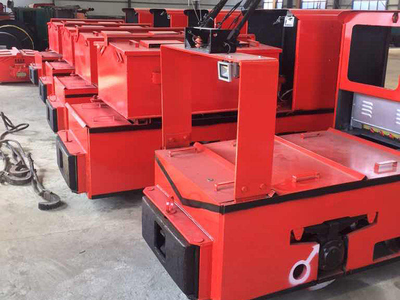 1.5T架線(xiàn)式工礦電機車(chē)