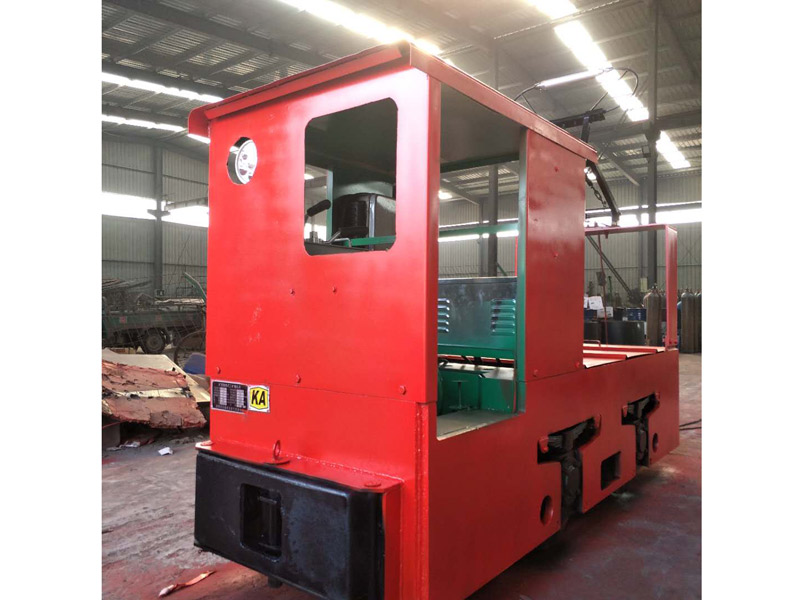 架線(xiàn)式工礦電機車(chē)